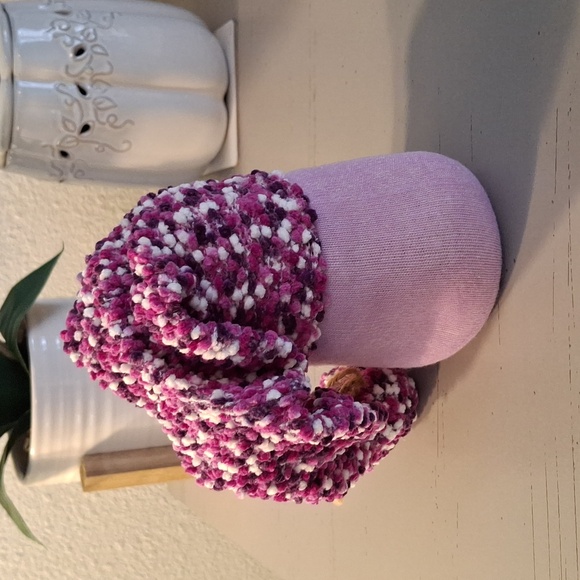 Handmade Spring Gnome - Picture 3 of 4